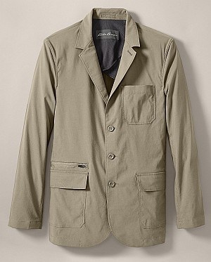Eddie Bauer Voyager II Travel Blazer | Practical Travel Gear 1