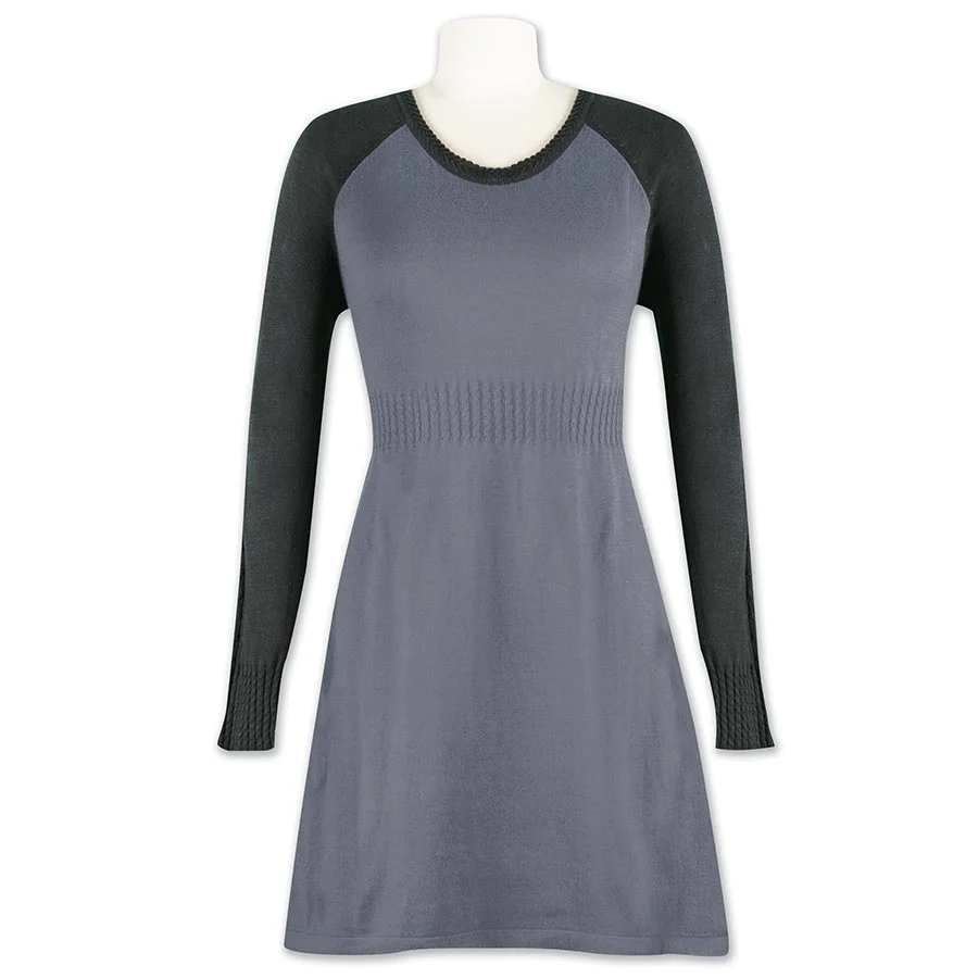 Fall Travel Dresses and Accessories from Aventura | Practical Travel Gear 1