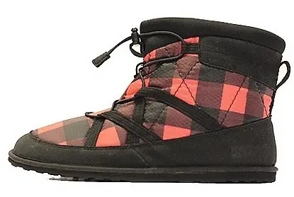 Pakems Packable Boots | Practical Travel Gear 2