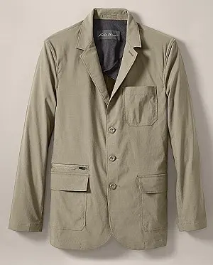 Eddie Bauer Voyager II Travel Blazer | Practical Travel Gear 1