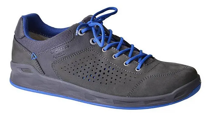Lowa San Francisco Shoes With Gore-tex Surround | Practical Travel Gear 1