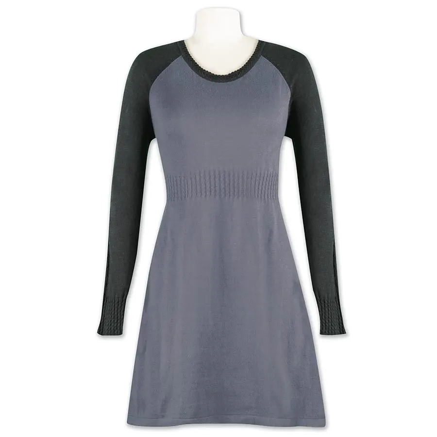 Fall Travel Dresses and Accessories from Aventura | Practical Travel Gear 1