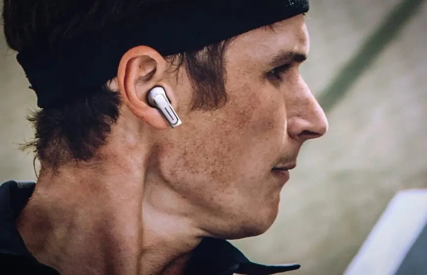man with ear buds