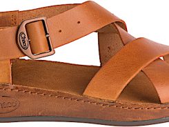 womens wayfarer chaco