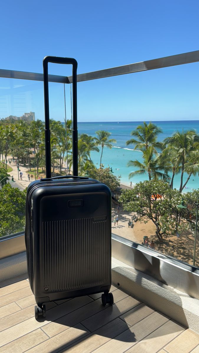 Briggs & Riley Sympatico Essential Carry On