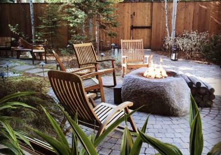 EDC0C0F3-FFE5-4404-A69E-21F1BDAA3740 2