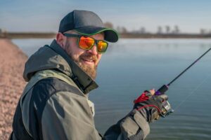 polarized fishing sunglasses with traditional frames
